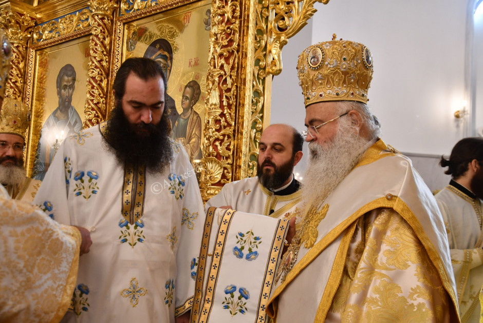 Η υπόθεση Τυχικού κλονίζει την Ορθόδοξη γεωπολιτική ισορροπία
