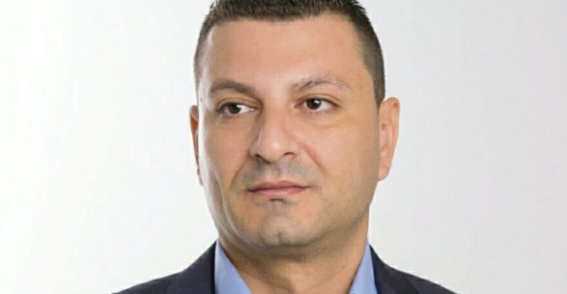 O Πάζαρος ( ΔΗΣΥ) κατά των μεταναστών και των αποκοπών επιδομάτων