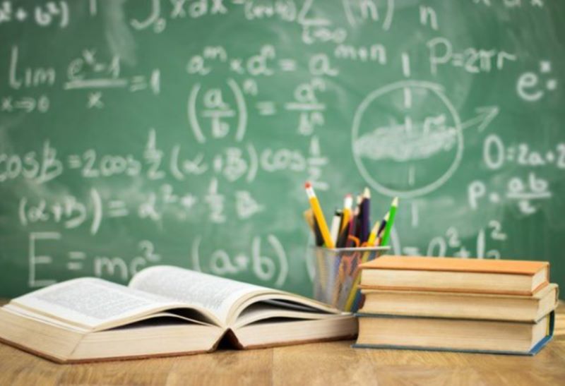 Η παιδεία, τα 147 εκατομμύρια και η μαθητική αυτογνωσία