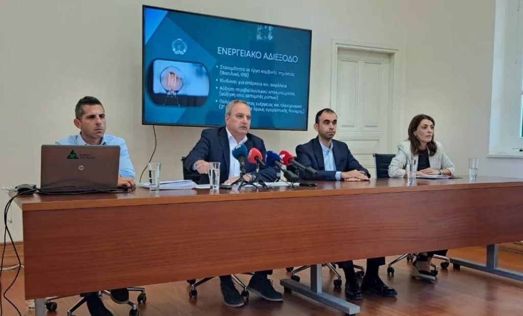 Έρευνα για “βρόμικα εκατομμύρια” στο Βασιλικό ζητά ο ΓΓ του ΑΚΕΛ