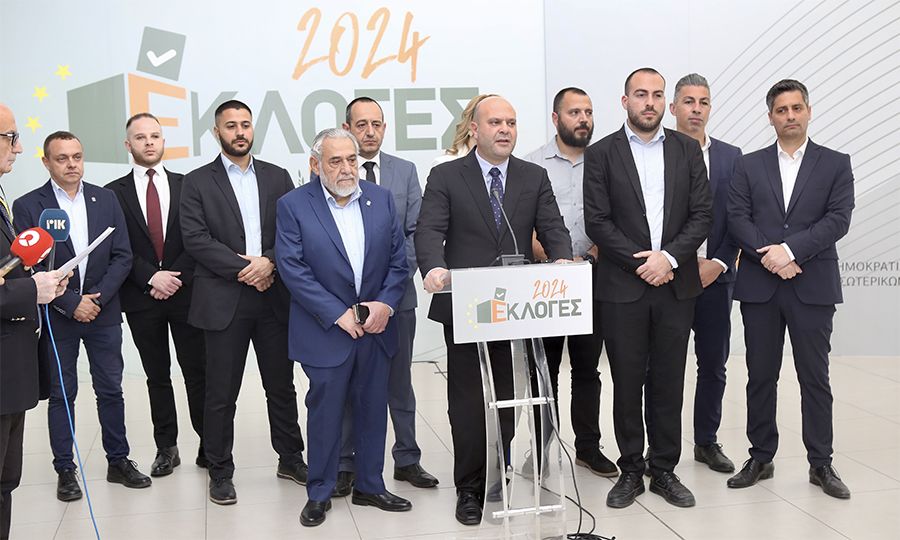 Σιωπηλή αντεπίθεση: Το ΕΛΑΜ “χτίζει” ποσοστά μακριά από τα φώτα