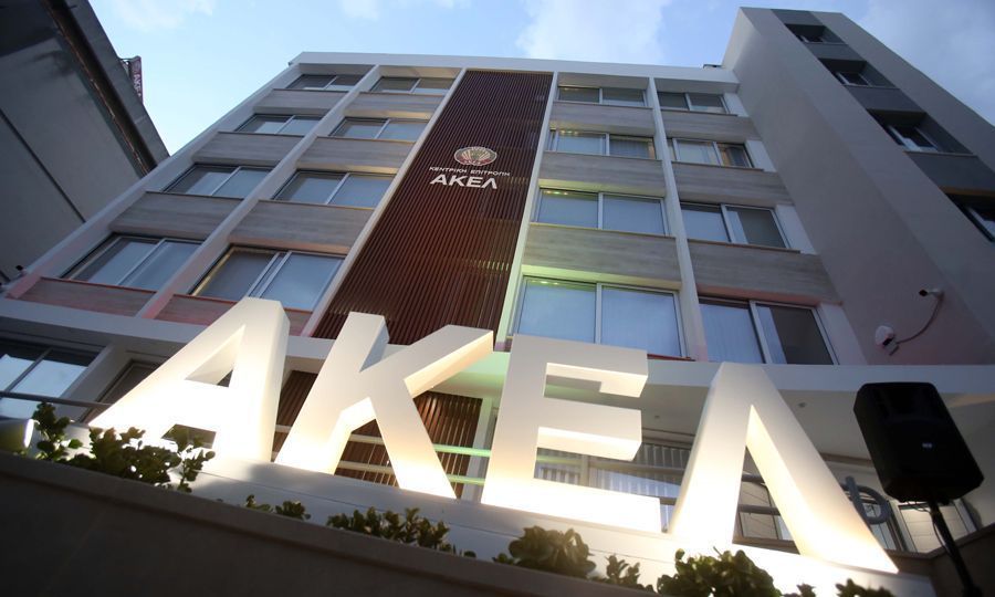 Στην πρώτη γραμμή του ΑΚΕΛ οι έμμισθοι
