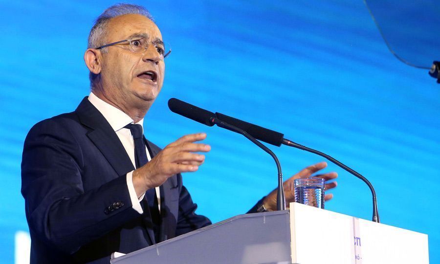 Τα αστέρια του Αβέρωφ ταλαιπωρούν
