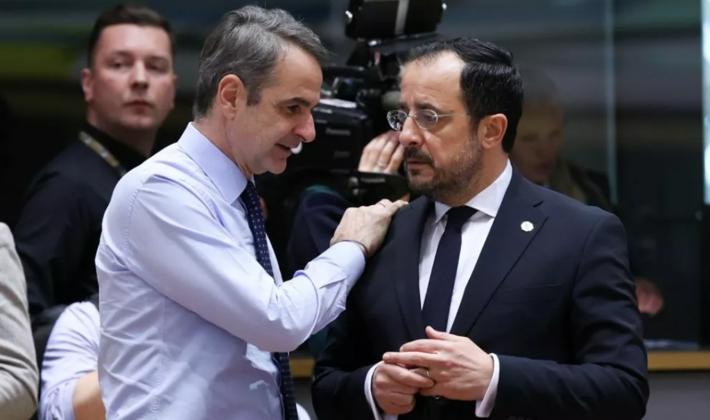 Χριστοδουλίδης και Μητσοτάκης στηρίζουν ευρωπαϊκή πρωτοβουλία για τη θέσπιση «ψηφιακής ηλικίας ενηλικίωσης»